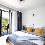 Mily Widok Z Balkonem - Teczowe Wzgorze Apartment