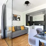Mily Widok Z Balkonem - Teczowe Wzgorze Апартаменты