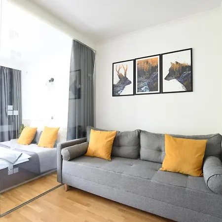 Mily Widok Z Balkonem - Teczowe Wzgorze *